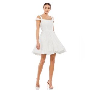 NWT $378 MAC DUGGAL FULLY SEQUINED CUT OUT SHOULDER SKATER DRESS WHITE 49484